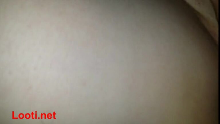 Rubbing Dick on Girlfriend’s Wet Pussy.mp4