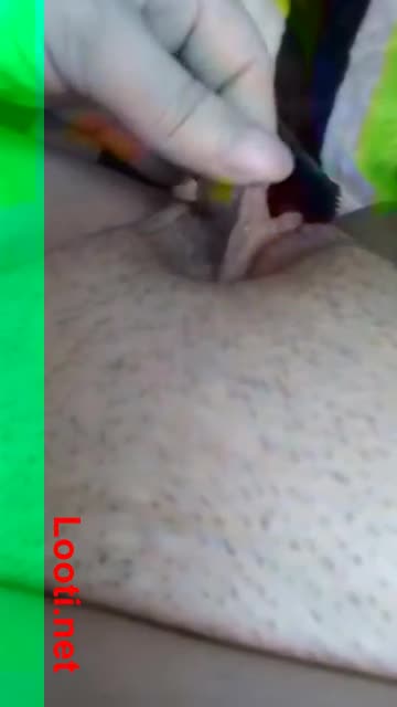 Persian Fat Girl Masturbating Rubbing her Outie Pussy.mp4 - تماشای آنلاین در بکن تو