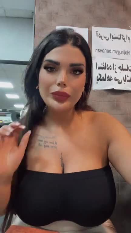 لایو سکسی دختر ورزشکار ایرلنی با ممه های ۹۵.mp4 - تماشای آنلاین در بکن تو