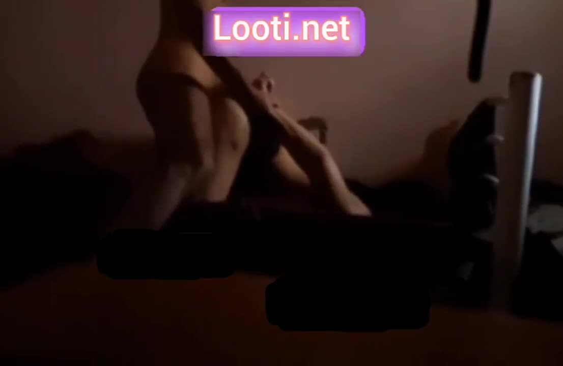 تلمبه های سنگین و سرعتی تو کص دوست دختر کون گنده.mp4 - تماشای آنلاین در بکن تو