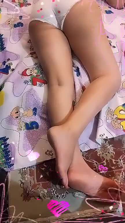 لایو سکسی زوج تبریزی از کون زنش فیلم میگیره.mp4 - تماشای آنلاین در بکن تو